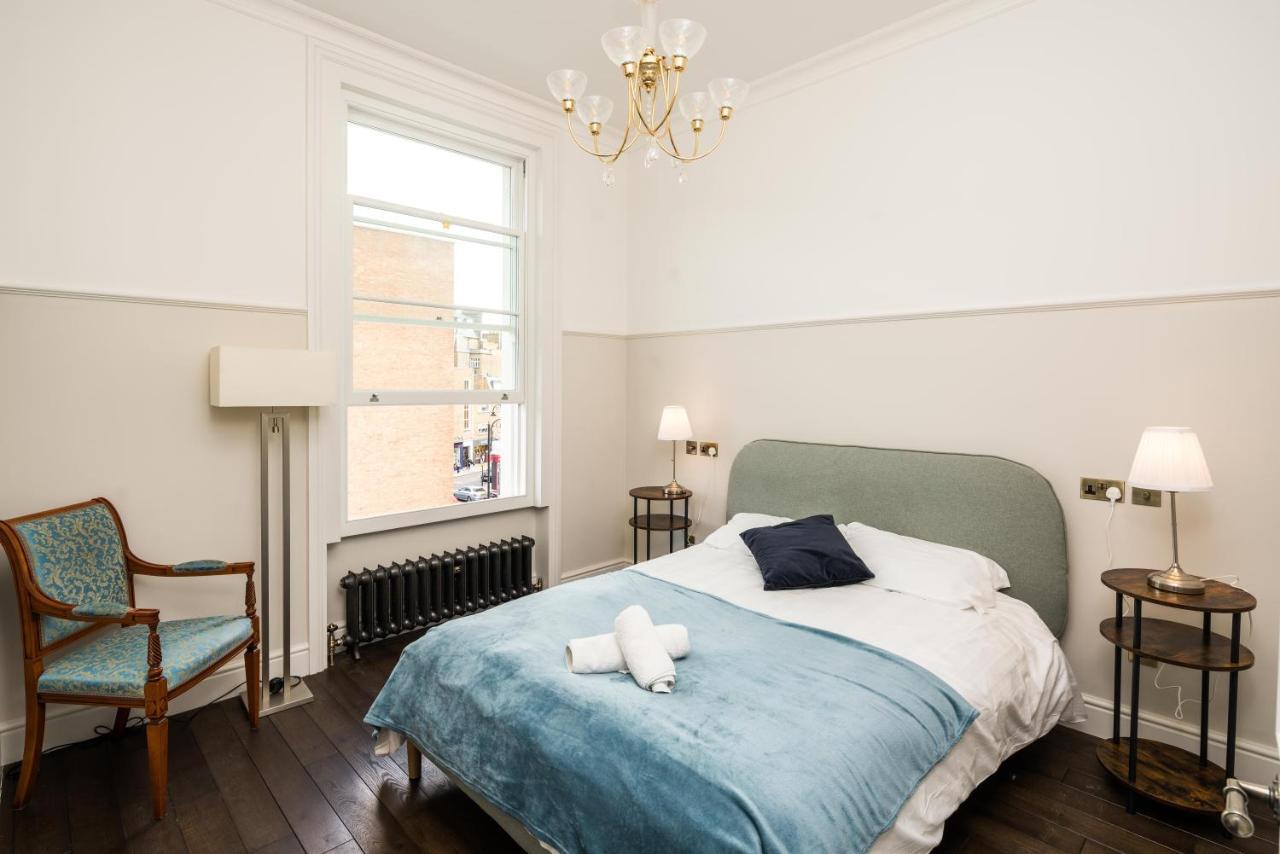 4 Bedroom House Up To 10 People At Heart Of Kensington And Chelsea Лондон Экстерьер фото